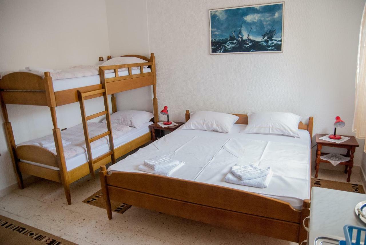 Apartment Slobo Trebinje Exteriör bild
